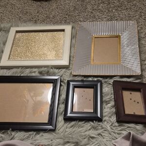 Elegant Multi-Color Picture Frame Set